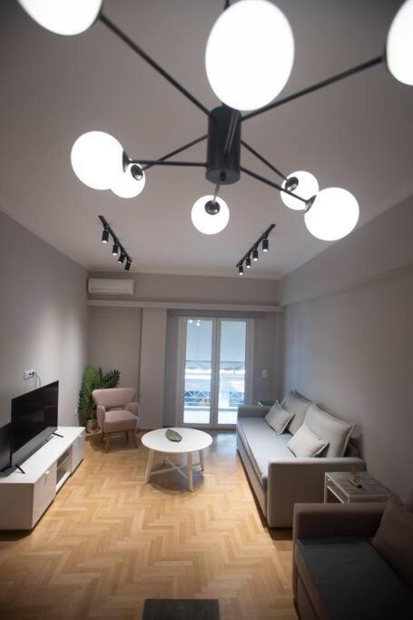 אתונה Acropolis Vibes Apartments מראה חיצוני תמונה